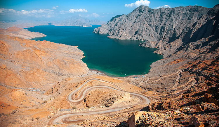 5.-โอมานฟยอร์ดหรือมูซานดัมฟยอร์ด-Oman-Fjordor-Musandam-Fjord-เมือง-Khasab ตะวันออกกลาง