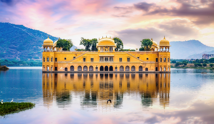 5.Jal-Mahal-1