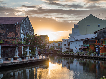 5.Melaka-river-3