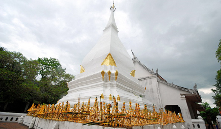 ขอพรความรัก พระธาตุศรีสองรัก