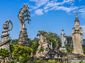 6.Buddha-Park-3