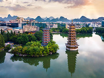 6.เจดีย์เงิน-เจดีย์ทอง-Sun-and-Moon-Pagodas-2.jpg