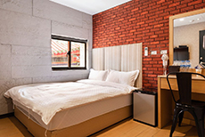 7.Long Shan Hotel-1