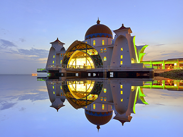 7.Masjid-Selat-Melaka-3