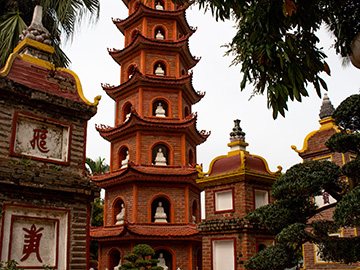 8.Chua-Tran-Quoc-2.jpg