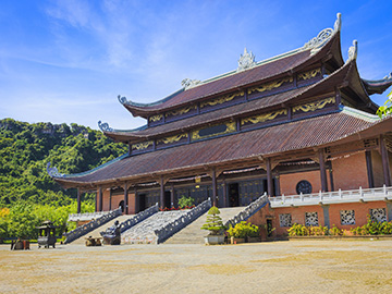 9.Bai-Dinh-Pagoda-2.jpg
