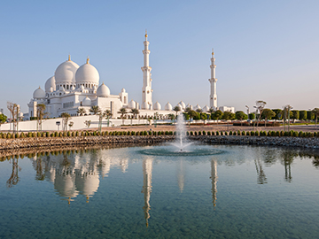 9.Sheikh-Zayed-Grand-Mosque-3