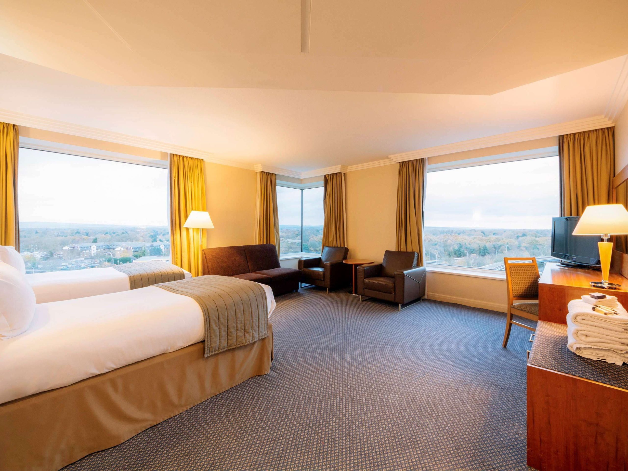 Sofitel London Gatwick-02