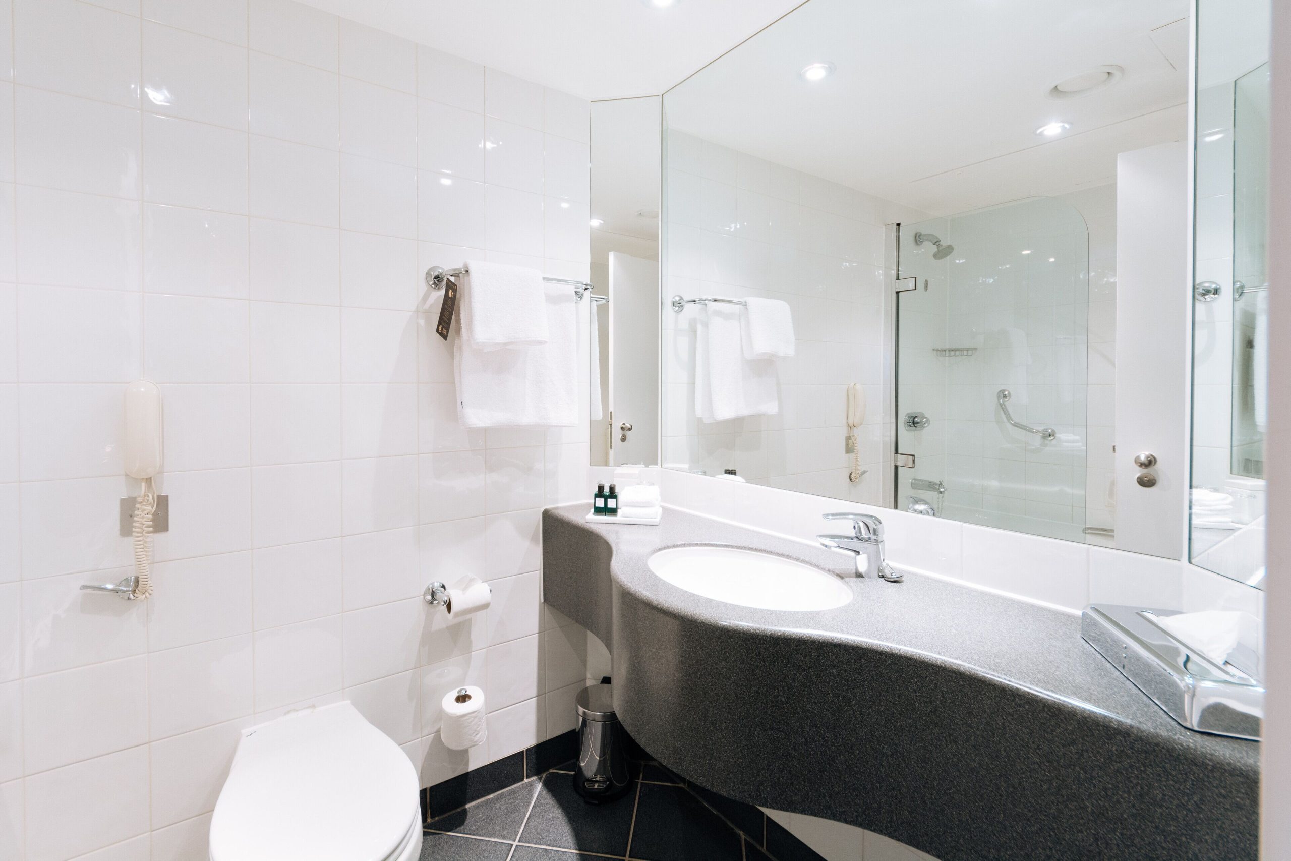 Sofitel London Gatwick-03