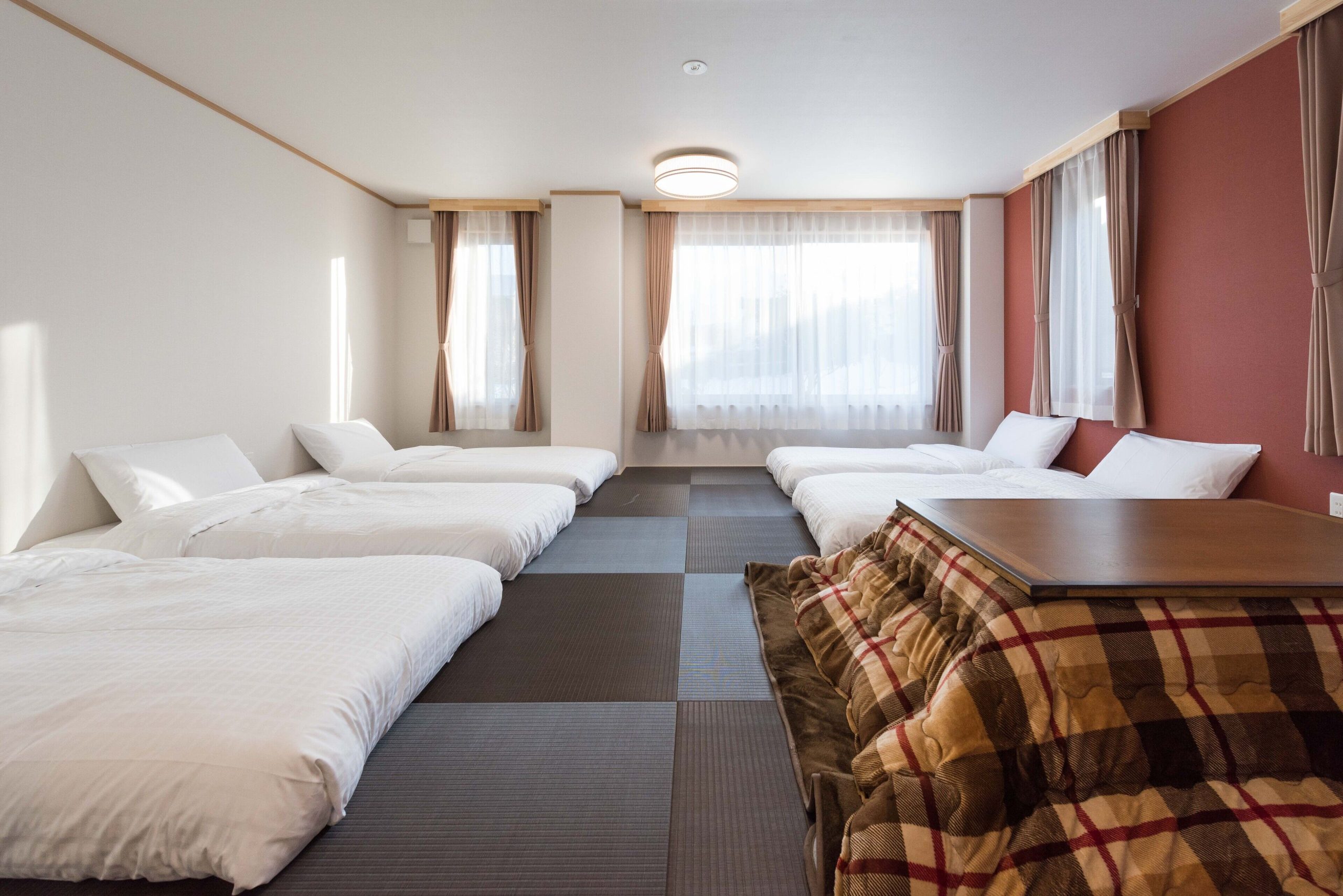 HaoSTAY-01