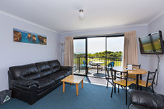 Apollo Bay Waterfront Motor Inn-3