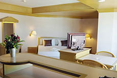 City Beach Resort (2)