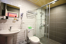 Corner Inn (2)
