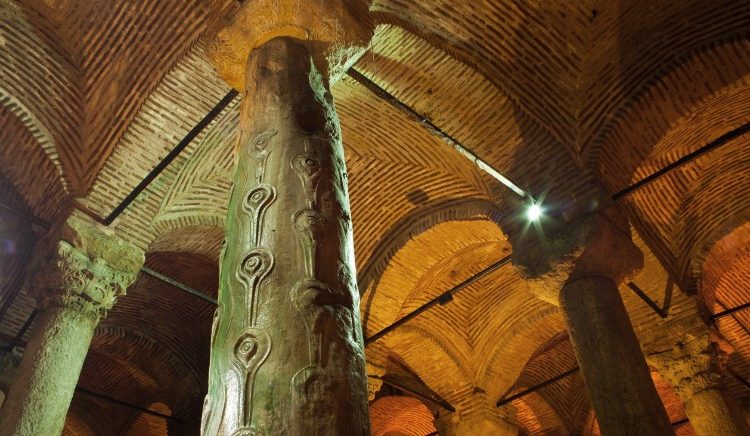 Dream Destination Turkey Day 8 - Istanbul - Yerebatan Sarnici 2