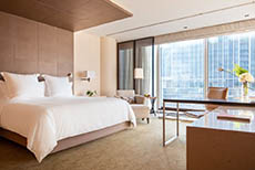 Four Seasons Hotel Tokyo at Marunouchi (1)