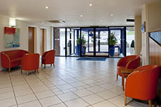 Holiday Inn Express Canterbury (3)