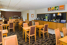 Holiday Inn Express Manchester East (2)