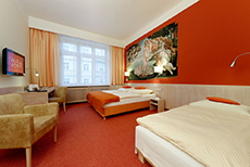 Hotel Adria München (1)