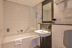 Hotel Amsterdam - De Roode Leeuw (3)
