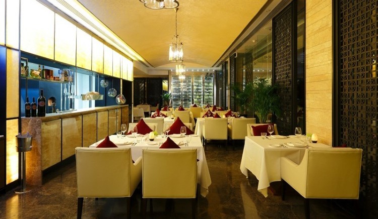 ร้านอาหาร สีลม 02