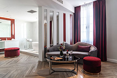 La Seine Hotel by Burasari (2)