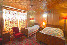 New Golden Flower Heritage Houseboat-1