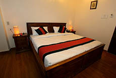 OYO 2105 Hotel Royal Sheraton (1)