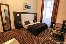 Old Town Square Hotel (1)