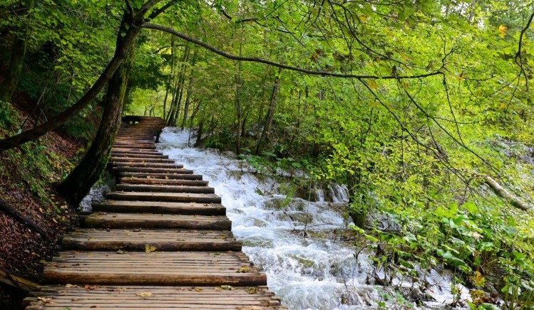 Plitvice Lakes National Park 03