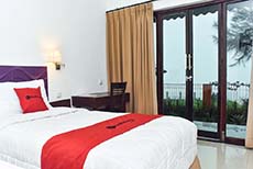 RedDoorz near Bromo Pasuruan (1)