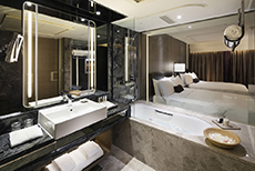Royal Plaza Hotel-2