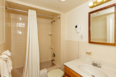 Salisbury Hotel-2