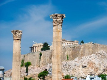 Statue of Zeus at Olympia 2