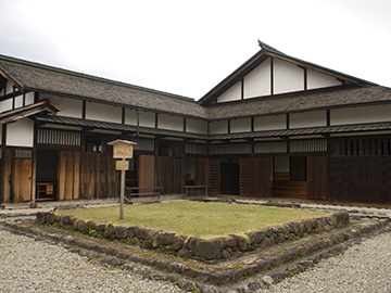 Takayama-Jinya-2.jpg