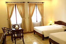 Tan Son Nhat Hotel (1)
