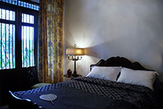 The Bhuthorn Bed and Breakfast (1)