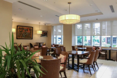 The Executive Hotel-03