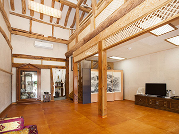 The Hanok (3)