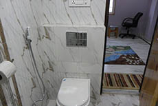 The Lodge B & B (2)