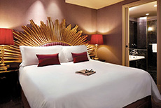 The Scarlet Singapore (1)