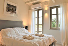 Themelio Boutique Suite (1)