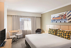 Travelodge Hotel Sydney-1