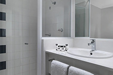 Travelodge Hotel Sydney-2