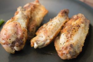 chicken-wings-875256_1280