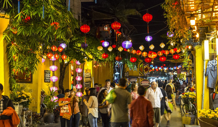 ถนนตรันฝู (Tran Phu Road) 