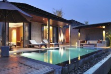 pool villa คิริมายา กอล์ฟ รีสอร์ท