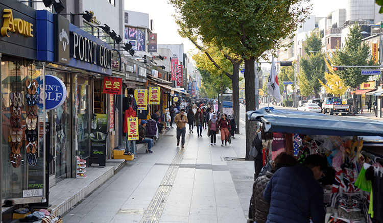 ย่านอิแทวอน-Itaewon-1.jpg