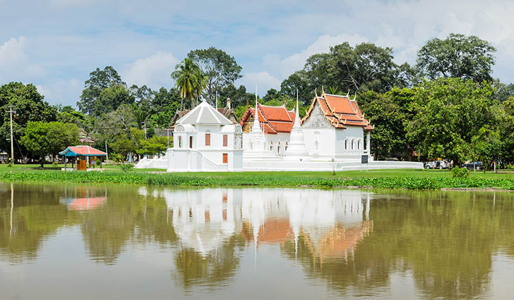 วัดอุโบสภาราม-1.jpg