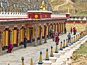 อารามกันดาน-Gandan-Monastery-3