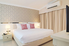 โรงแรมเดอะรายา สุรวงศ์-1